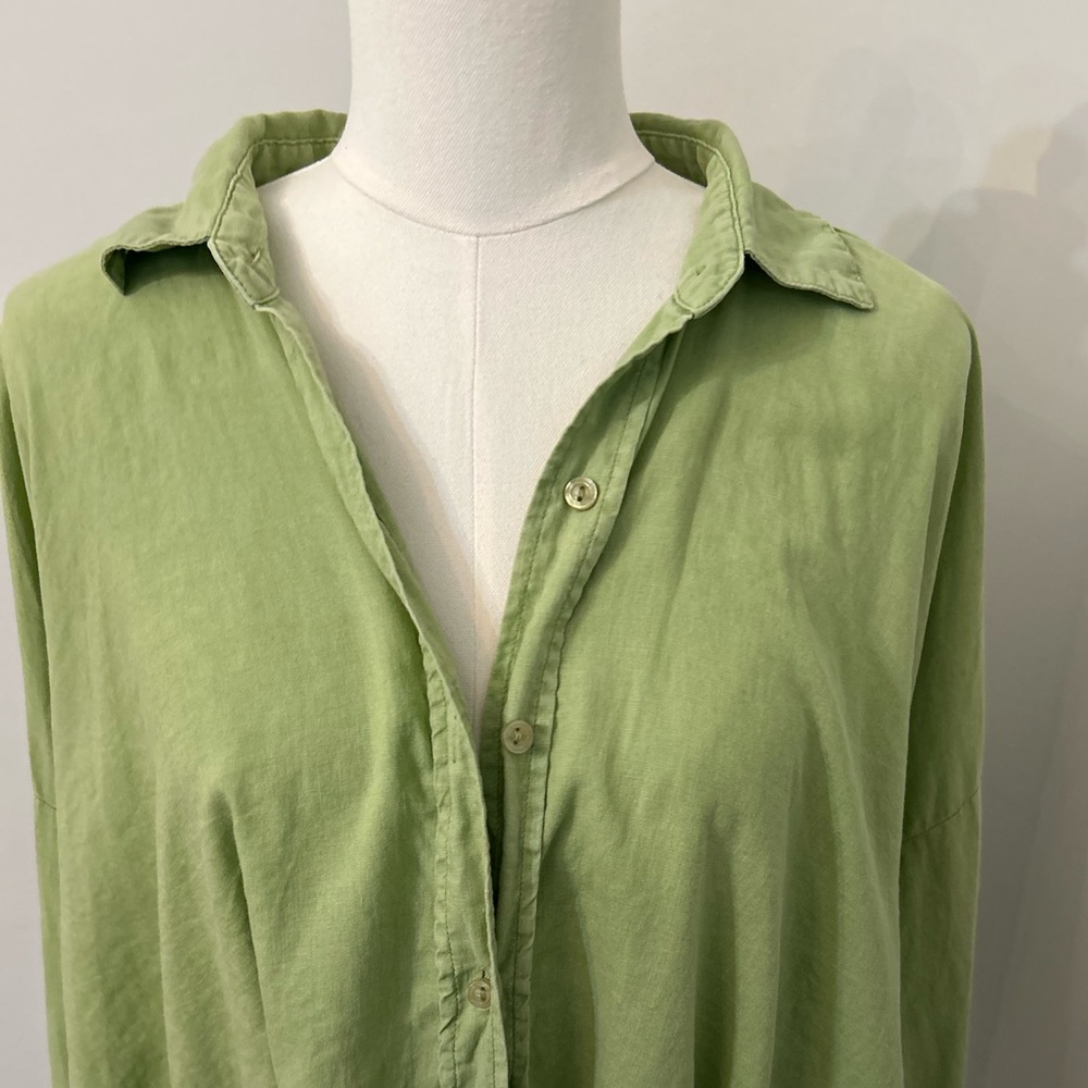 YFB Young Fabulous & Broke Tourist Top Popover Button Up Green Size Large